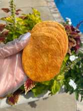 Load image into Gallery viewer, Turmeric & Kojic Foaming Exfoliating Pads